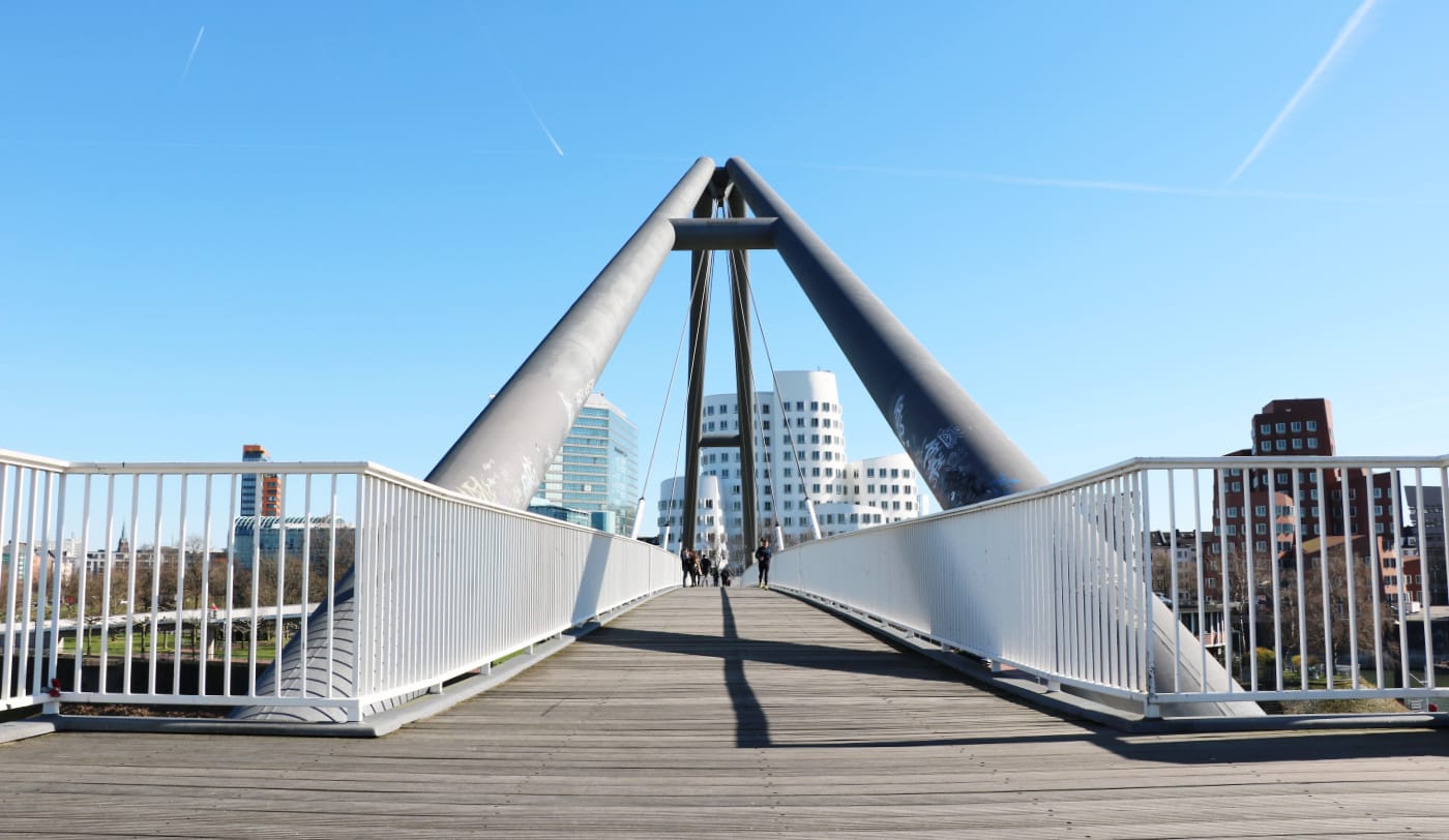 Düsseldorf Tipps Brücke