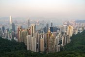 Der Aussichtspunkt am Victoria Peak ist eine der bekanntesten Hongkong Sehenswürdigkeiten