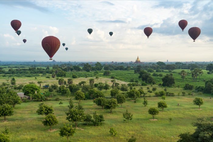 Mit einem Ballon über Bagan!