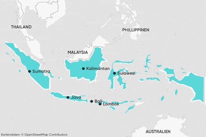Blau markiertes Indonesien neben den Nachbarinseln