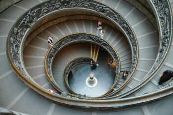 Spiralförmige Treppe am Ausgang der Vatikanischen Museen