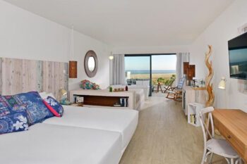 Geräumige, helle Zimmer im Innside by Melia Fuerteventura