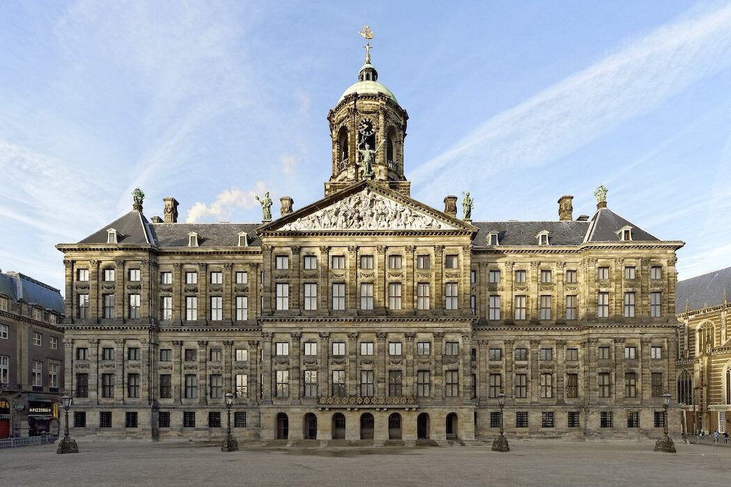 Blick auf den Königspalast in Amsterdam