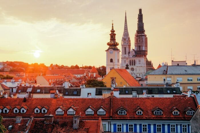 Blick auf die Dächer von Zagreb