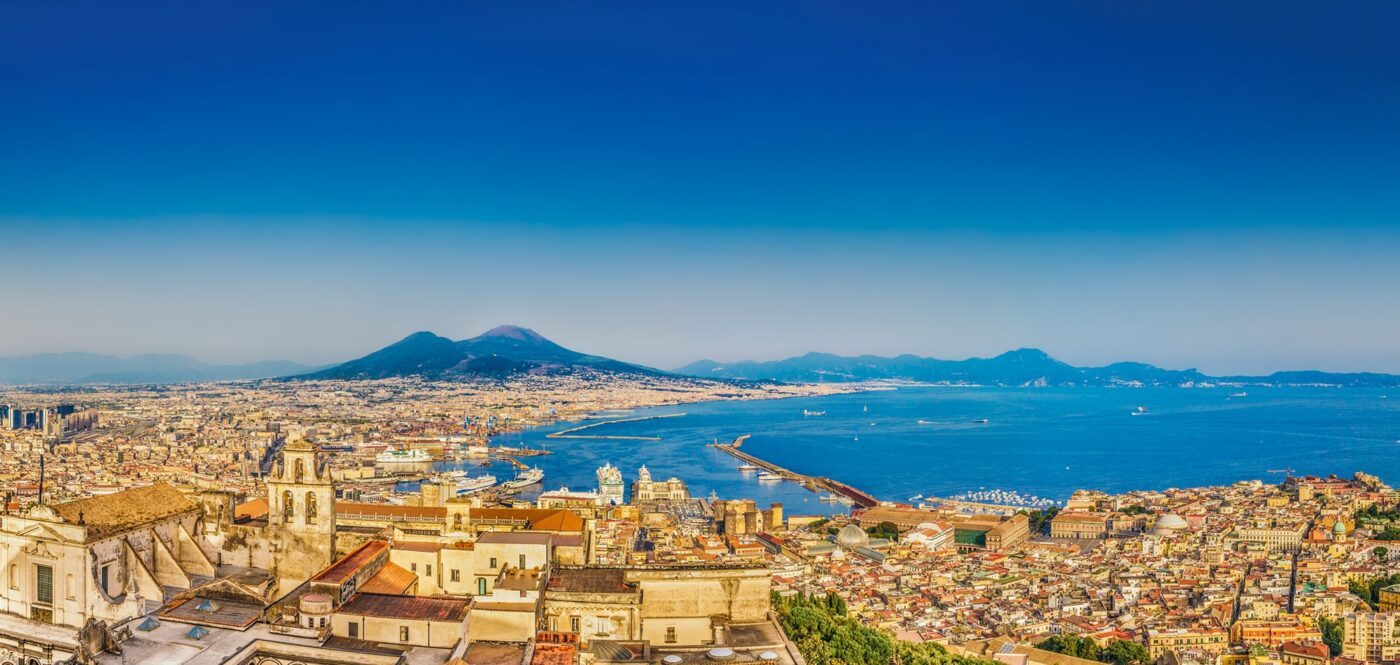 Headerbild Blick über Neapel