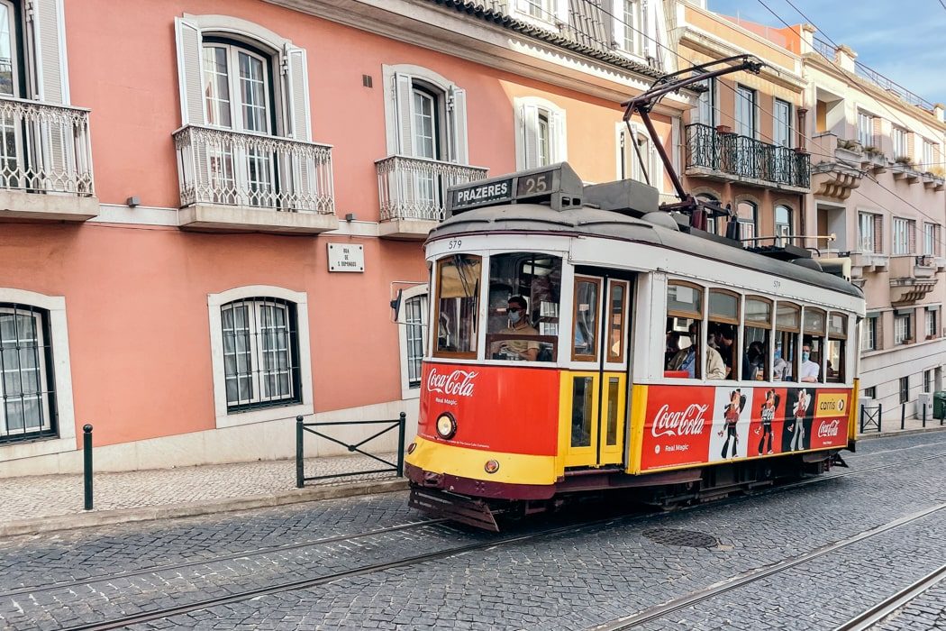 Straßenbahn Linie 25E in Lissabon
