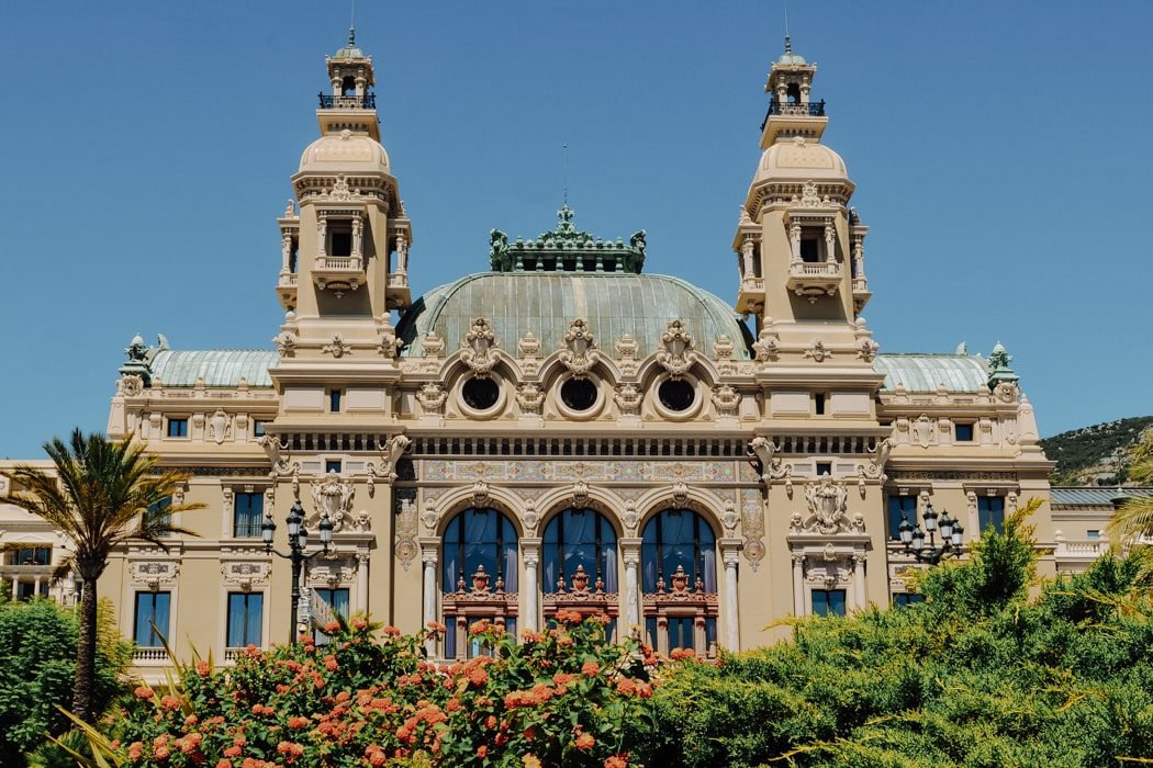 Das Opernhaus von Monte Carlo von außen