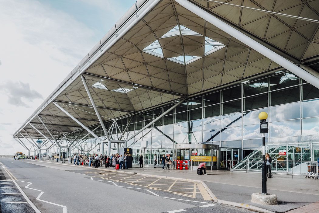 Taxistand am London Stansted Airport