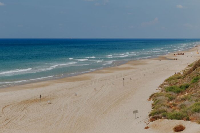 Langer Strand von Herzliya
