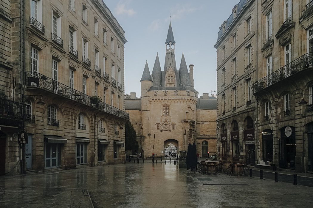 Das Stadttor Porte Cailhau in Bordeaux
