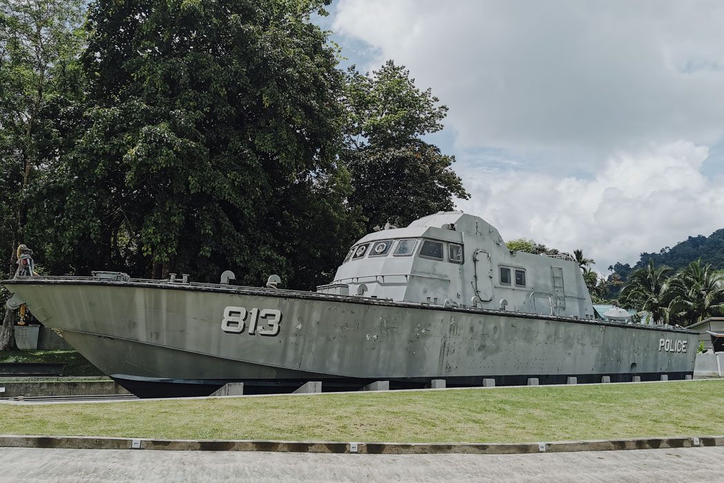 Das Polizeiboot 813 in Khao Lak, Thailand