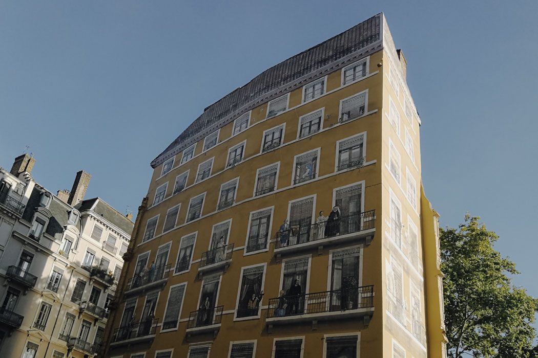 Haus mit Trompe-l'œil-Malerei im Lyoner Viertel Croix-Rousse
