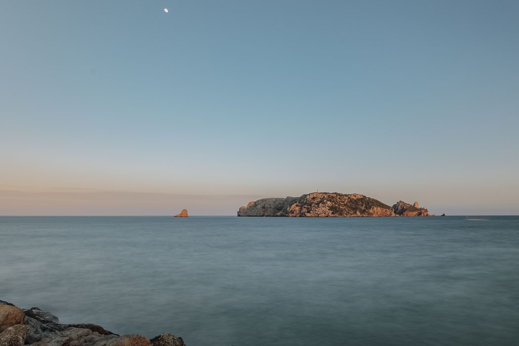 Blick auf die Illes Medes von L'Estartit, Costa Brava