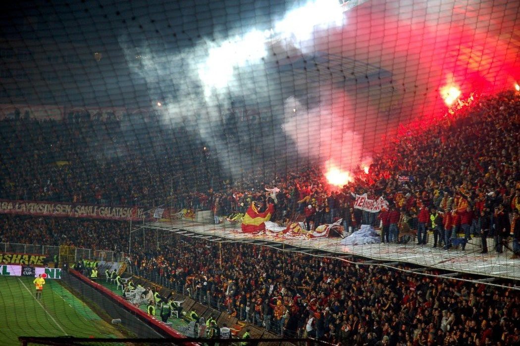 Stimmung bei einem Galatasaray-Spiel in Istanbul