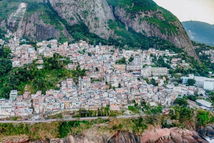 Die Favela Vidigal ist eine der sichersten Favelas in Rio de Janeiro