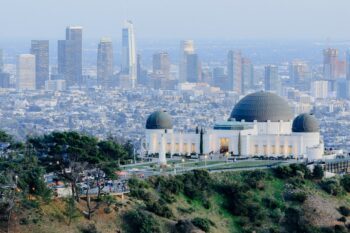 Griffith Observatory und Skyline von Los Angeles