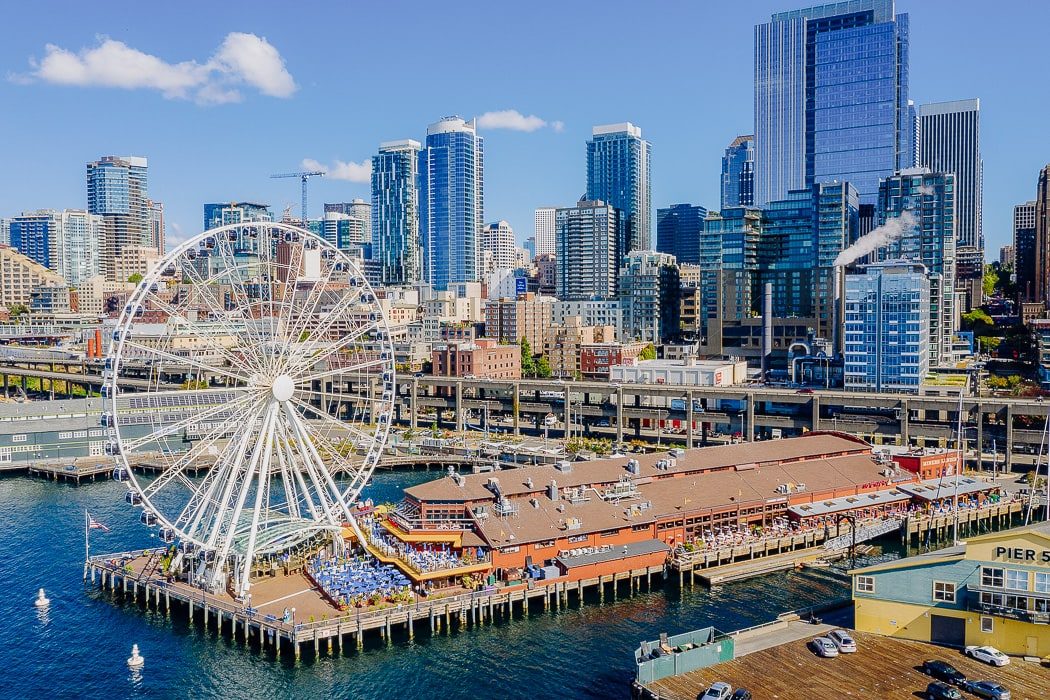 Riesenrad an der Waterfront in Seattle