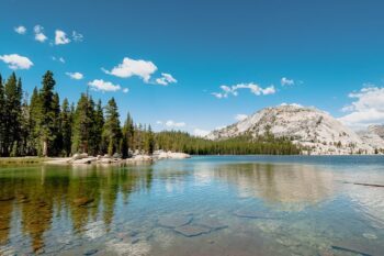 Tenaya Lake im Yosemite National Park