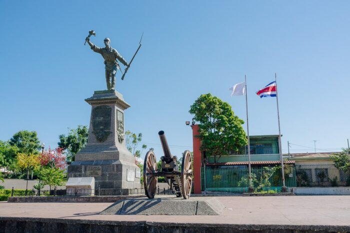 Statue von Costa Rica Helds Juan Santamaria in der Stadt von Alajuela