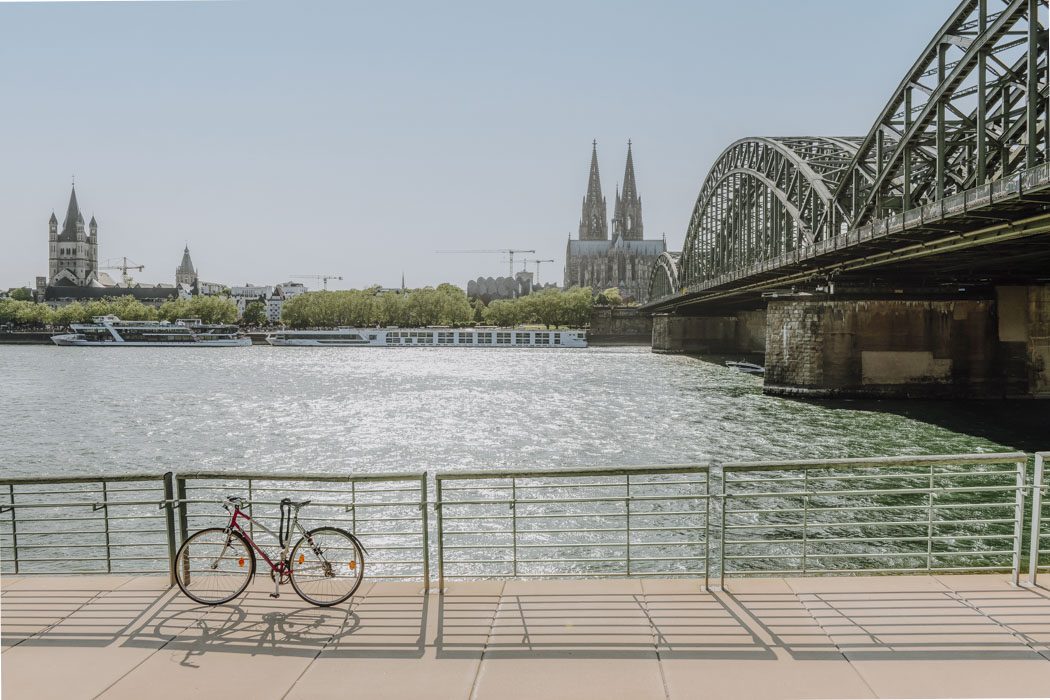 Köln vom Fahrrad aus zu erkunden, ist auch ein cooles Erlebnis.