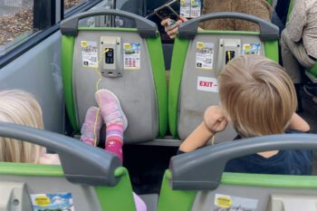 Hop-on/Hop-off Bustour mit Kindern in Wien