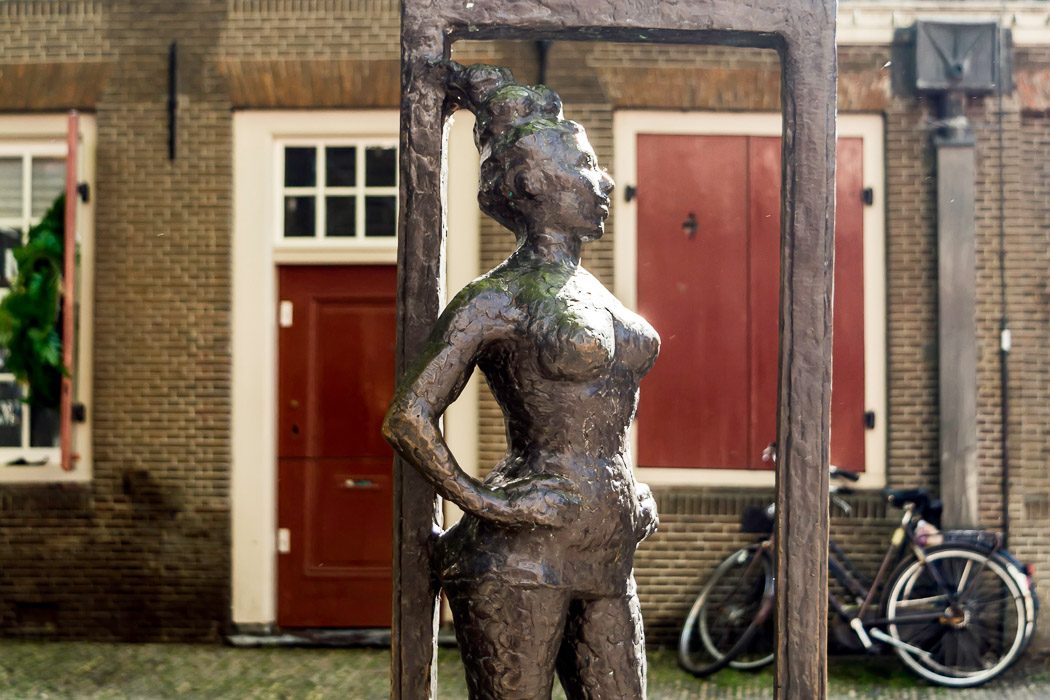 Statue einer Prostituierten