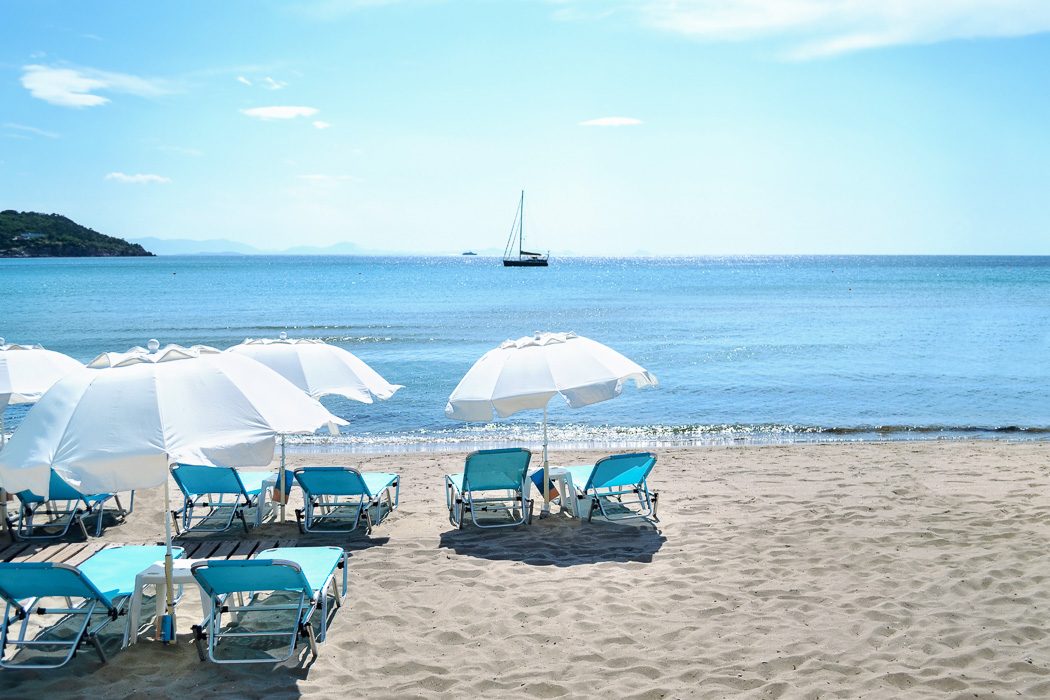 Der Strand in Agia Marina auf Kreta
