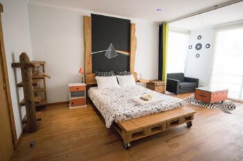 Zimmer im Modern & Recycled Guest House
